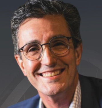 Dr. Caio Marcio Soares